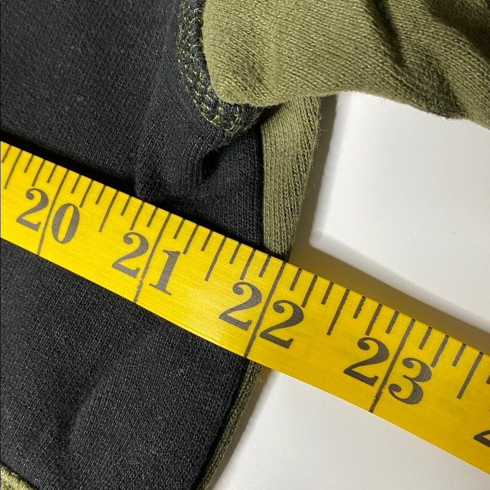 American Eagle Camo Hoodie - Picture 5 of 8